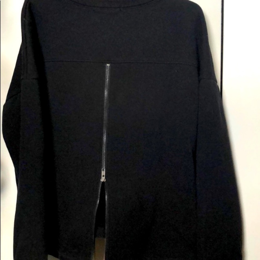 Black crew zip back sweatshirt